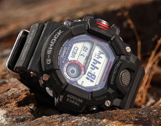 Sun-Powered Casio GW-9400-1CR Analog-Digital Display Watch