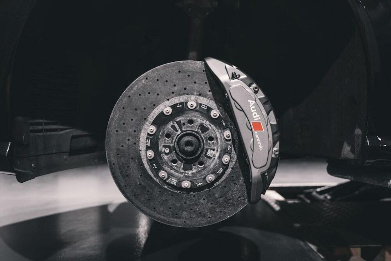 what is dual air brake system