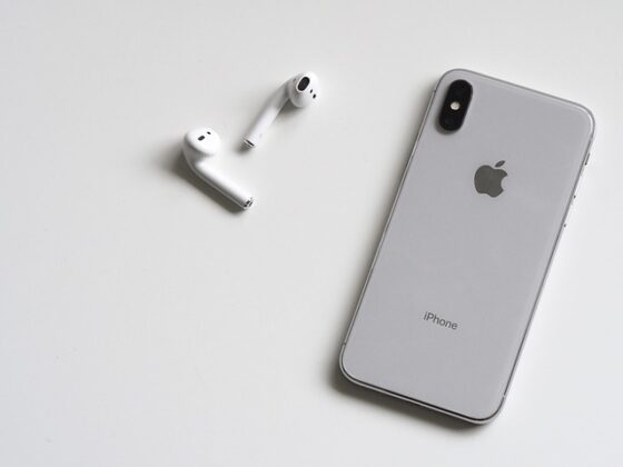 AirPods To iPhone